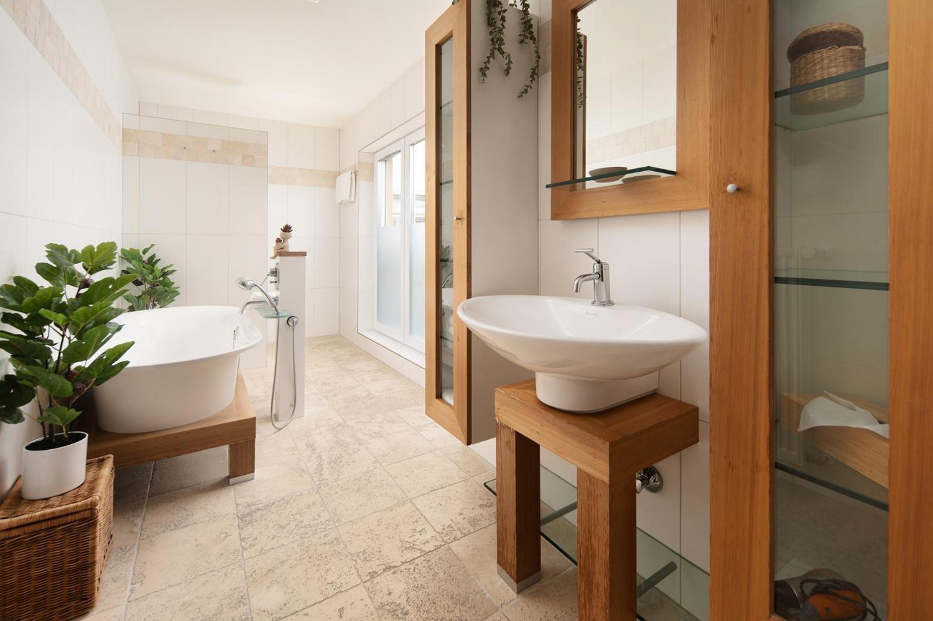 Hotel Vier Jahreszeiten Therme & Kliniken Bad Krozingen Naehe Freiburg & Schwarzwald Ideal Fuer Wellness Kur & Business Ausfluege 24H Check In- Wlan & Parken Gratis Zewnętrze zdjęcie