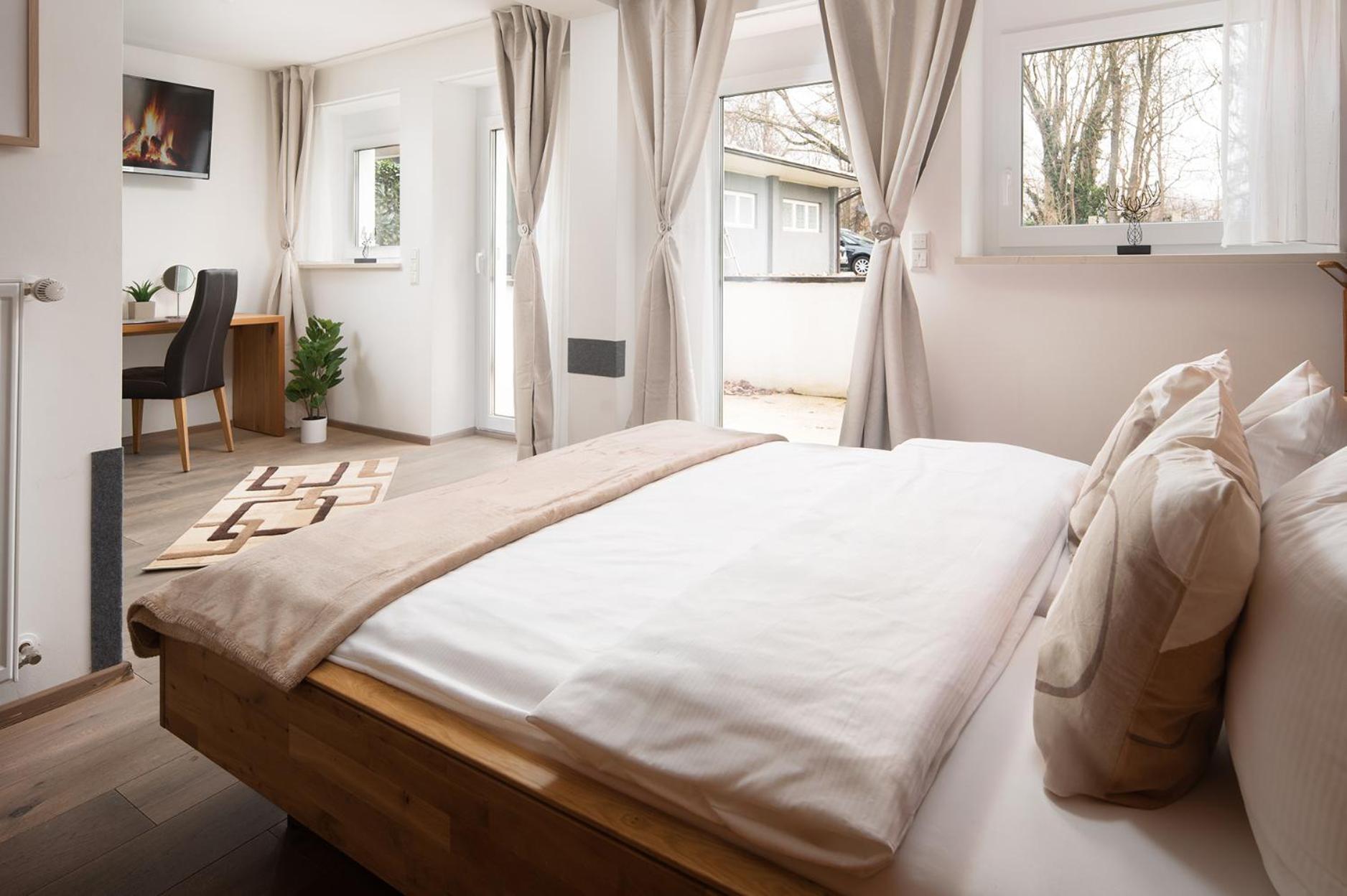 Hotel Vier Jahreszeiten Therme & Kliniken Bad Krozingen Naehe Freiburg & Schwarzwald Ideal Fuer Wellness Kur & Business Ausfluege 24H Check In- Wlan & Parken Gratis Zewnętrze zdjęcie