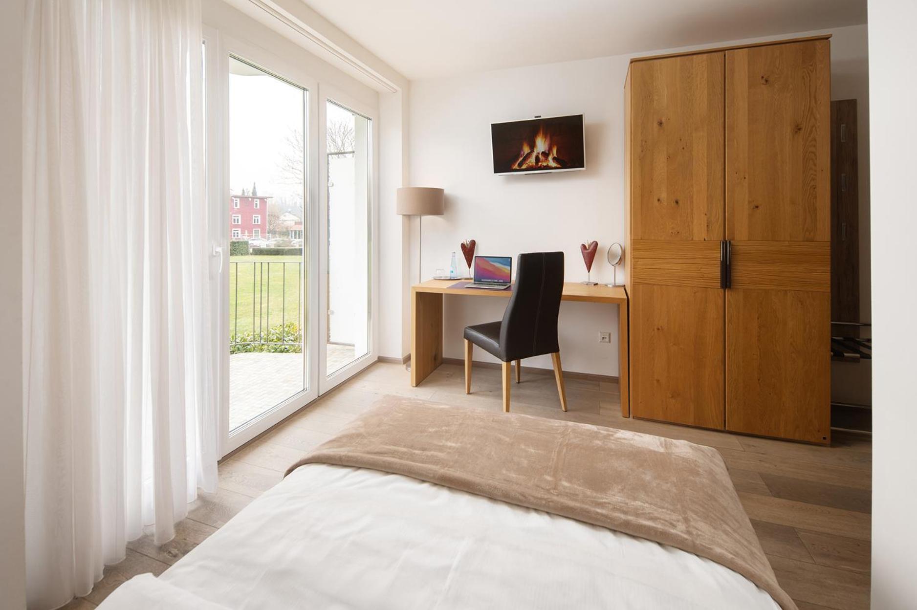Hotel Vier Jahreszeiten Therme & Kliniken Bad Krozingen Naehe Freiburg & Schwarzwald Ideal Fuer Wellness Kur & Business Ausfluege 24H Check In- Wlan & Parken Gratis Zewnętrze zdjęcie